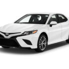 2020-toyota-camry-se-auto-natl-angular-front-exterior-view_100744508_l